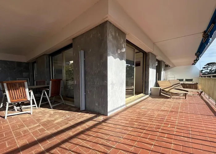 Le Diamant Vue Grandiose Sur Port Et Mer, Piscine Privee 公寓