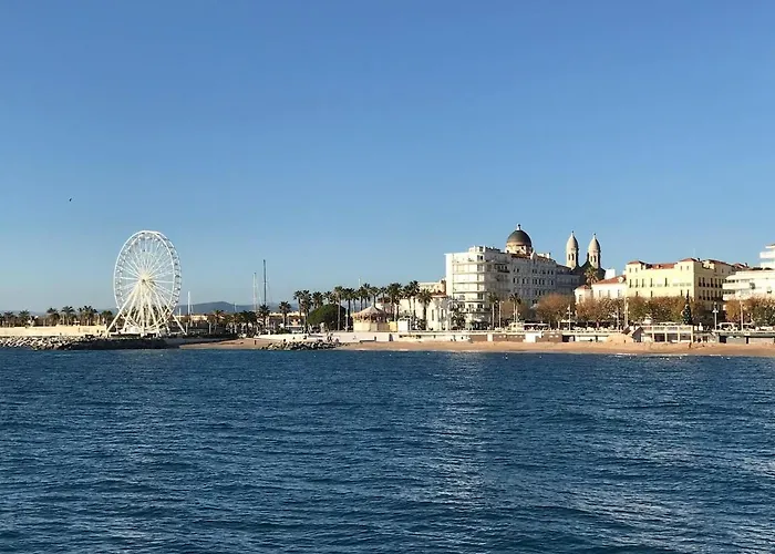 Le Diamant Vue Grandiose Sur Port Et Mer, Piscine Privee